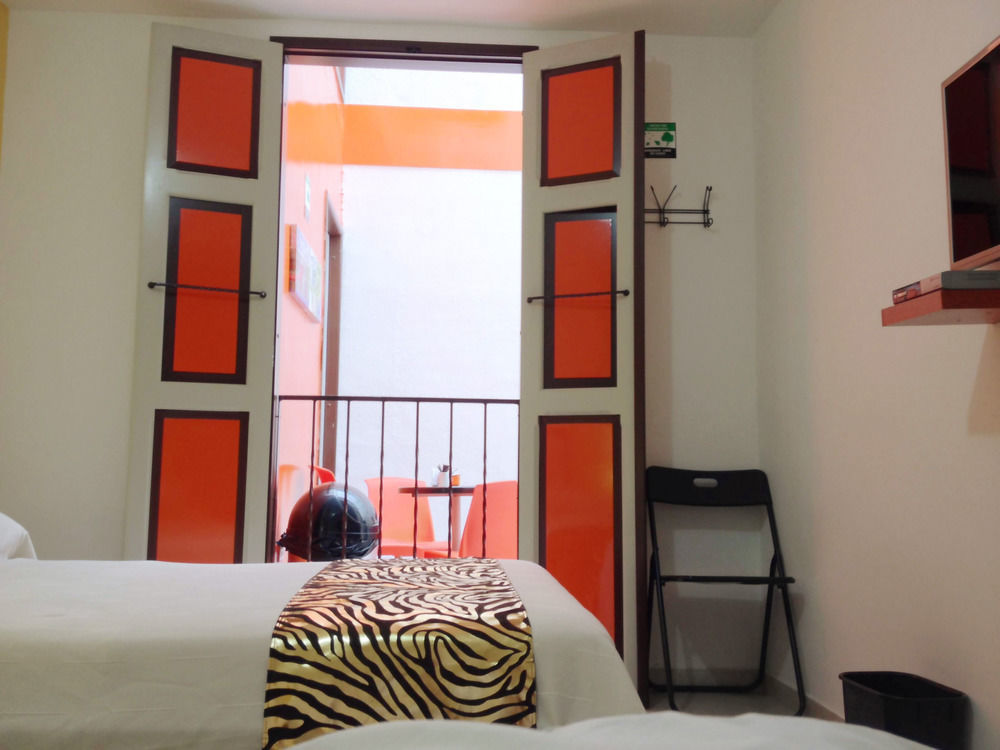 Casa Borbon Hotel ซาเลนโต ภายนอก รูปภาพ