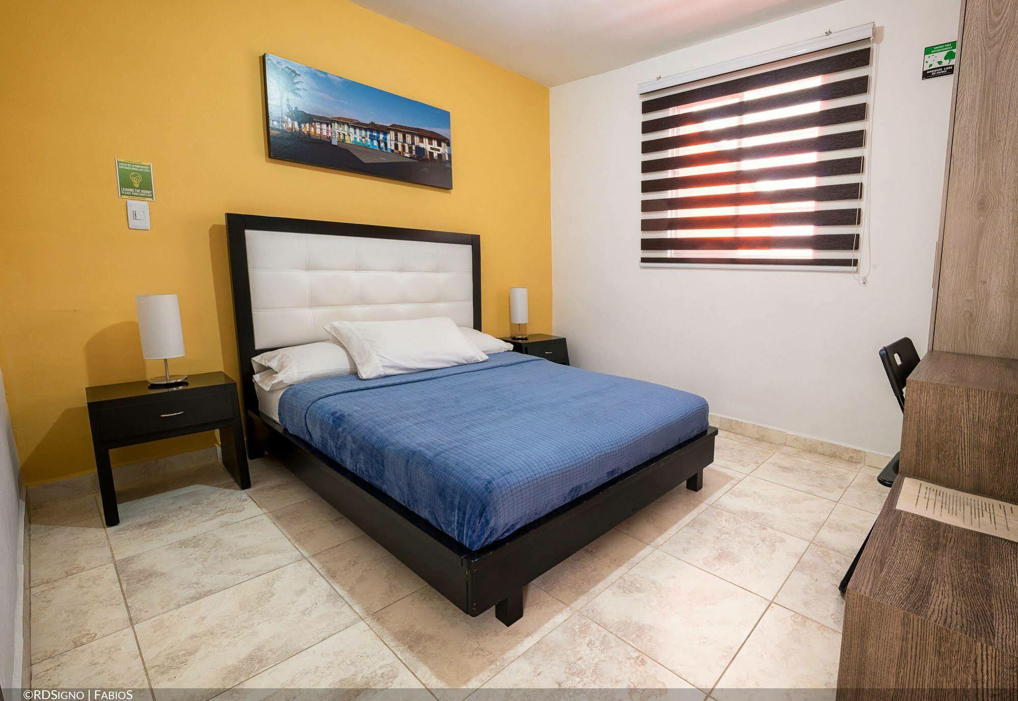 Casa Borbon Hotel ซาเลนโต ภายนอก รูปภาพ