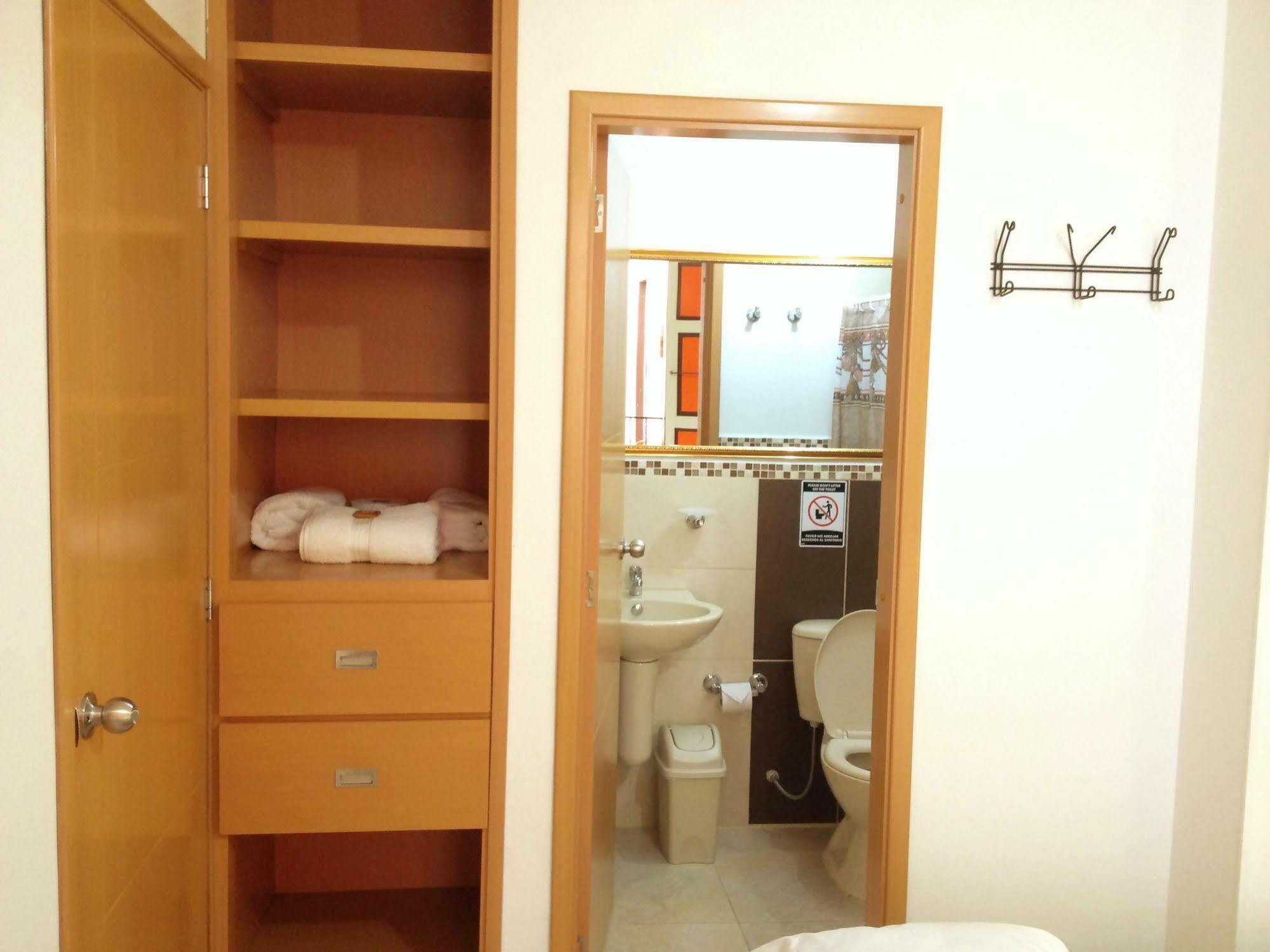 Casa Borbon Hotel ซาเลนโต ภายนอก รูปภาพ